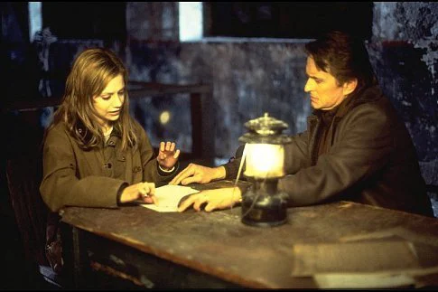 Không Được Hé Môi